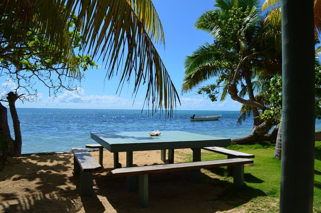 Mai Dive' Astrolabe Reef Resort Naqara Esterno foto